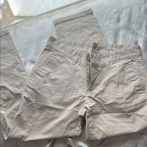 GAP Women's Cropped Pants in Tan